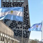 Este viernes cobran jubilados y comienza el pago de los activos provinciales
