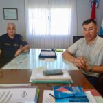 Monte de Los Gauchos: REUNIÓN CON COMISARIO